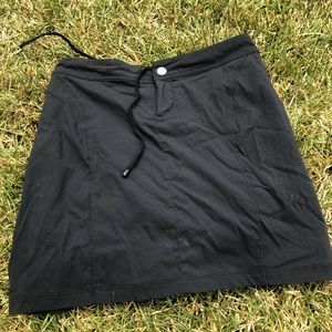(SOLD) Columbia athletic skort